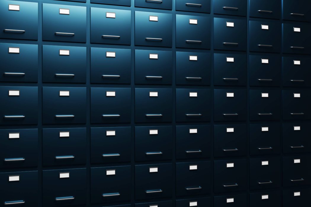 Archiv-Regal für Akten und Röntgenbilder